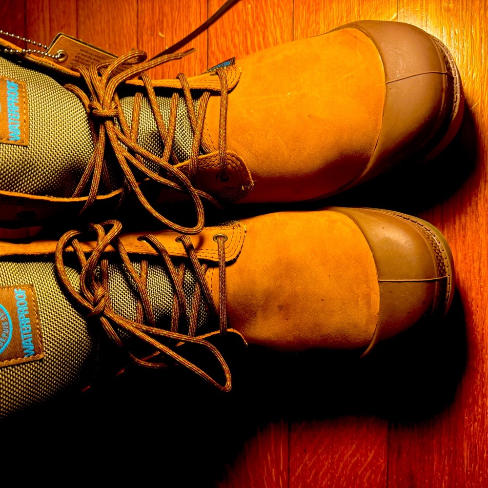 Hiking boats